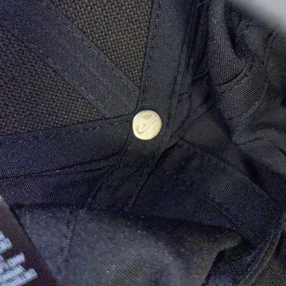 Nike legacy91 DRI-FIT golf Disney Mickey Mouse hat - Picture 5 of 10